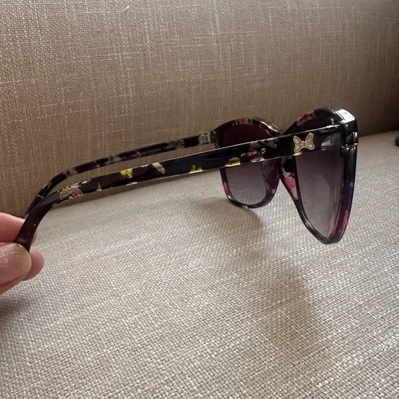 Women’s Disney Park Sunglasses - Picture 2 of 6